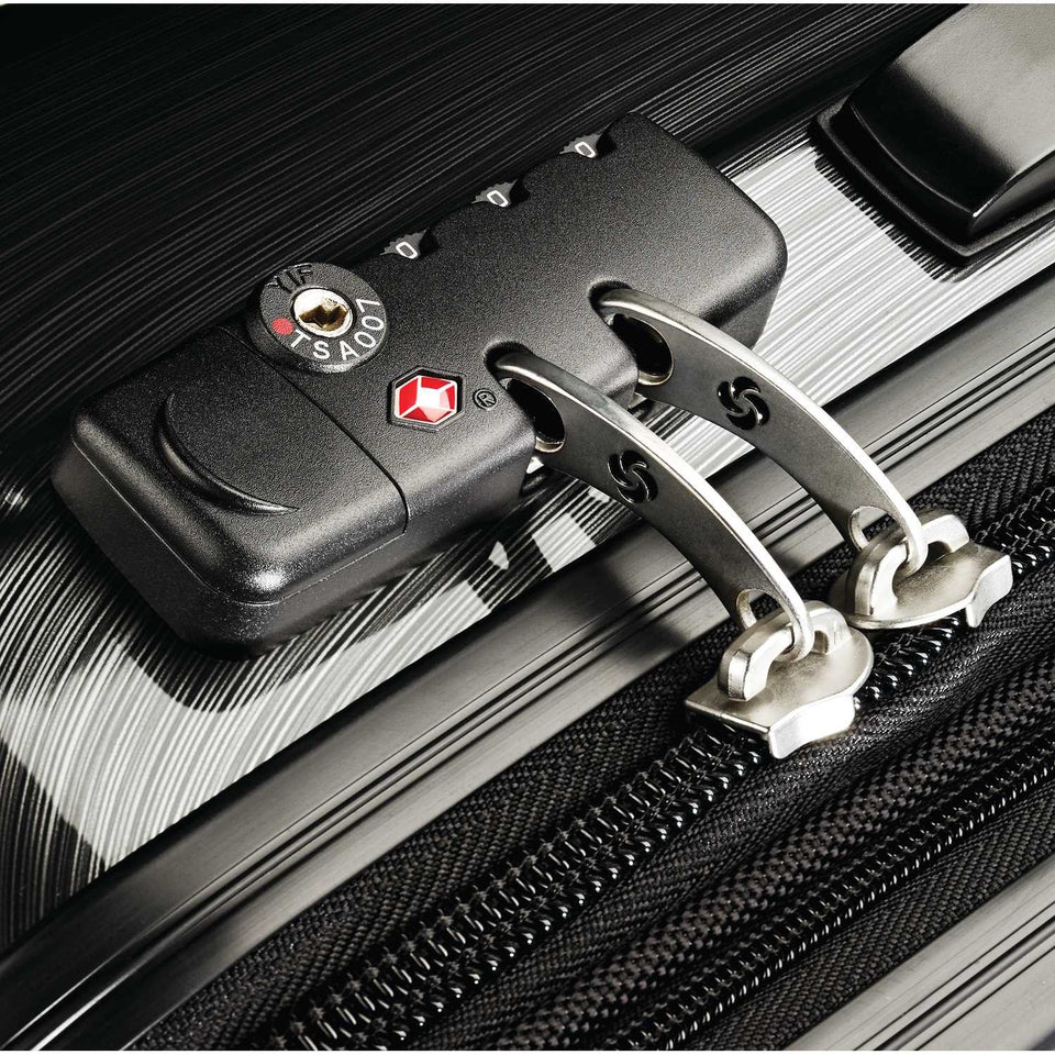 Samsonite Winfield 2 Hardside Luggage